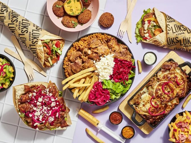 Restaurant LÜKS Kebab Paris 11 à Paris, France