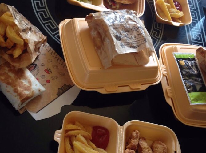 Restaurant Lunch Time à Les Ulis, France