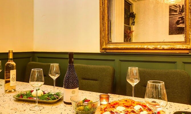 Restaurant Madame Tortue à Paris, France