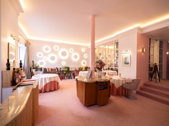 Restaurant Maison Dubois à Paris, France