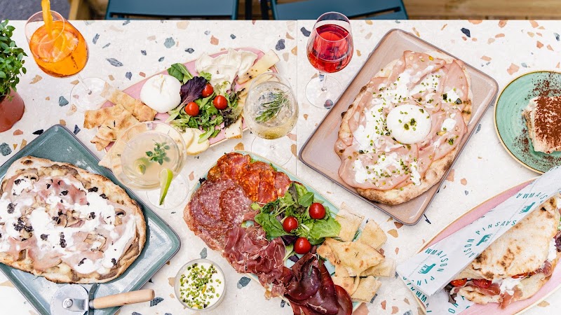 Restaurant Maison Pinsa Grands Boulevards à Paris, France