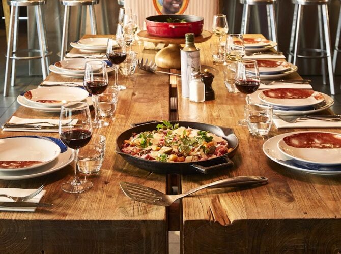 Mama Restaurant Paris East à Paris, France