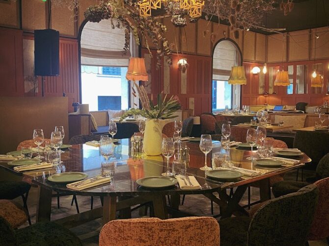 Restaurant Mamamia Paris à Paris, France