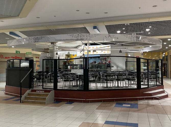 Restaurant Manège de Sultane 1998 à Viry-Châtillon, France