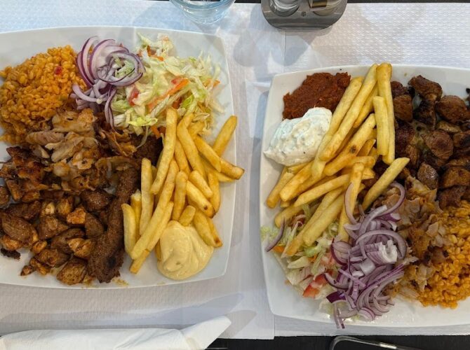 Restaurant Manège de Sultane 1998 à Viry-Châtillon, France