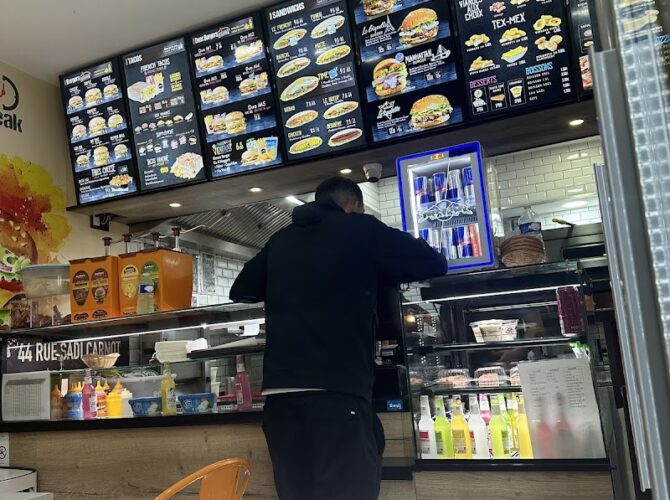 Restaurant Meal Time à Bagnolet, France