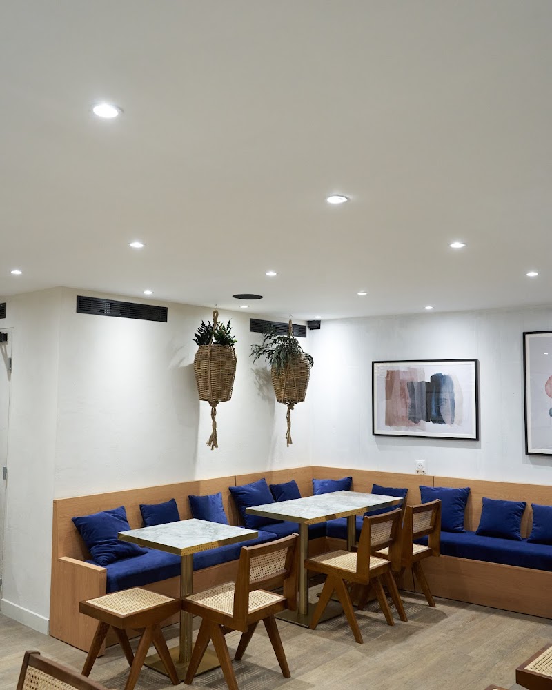 Restaurant Med’Eat à Paris, France