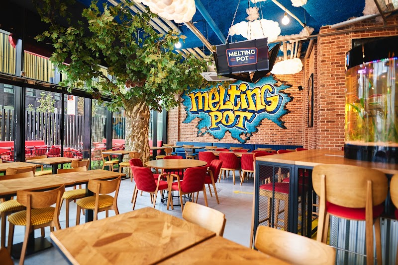 Restaurant Melting Pot Food Court à Bagnolet, France