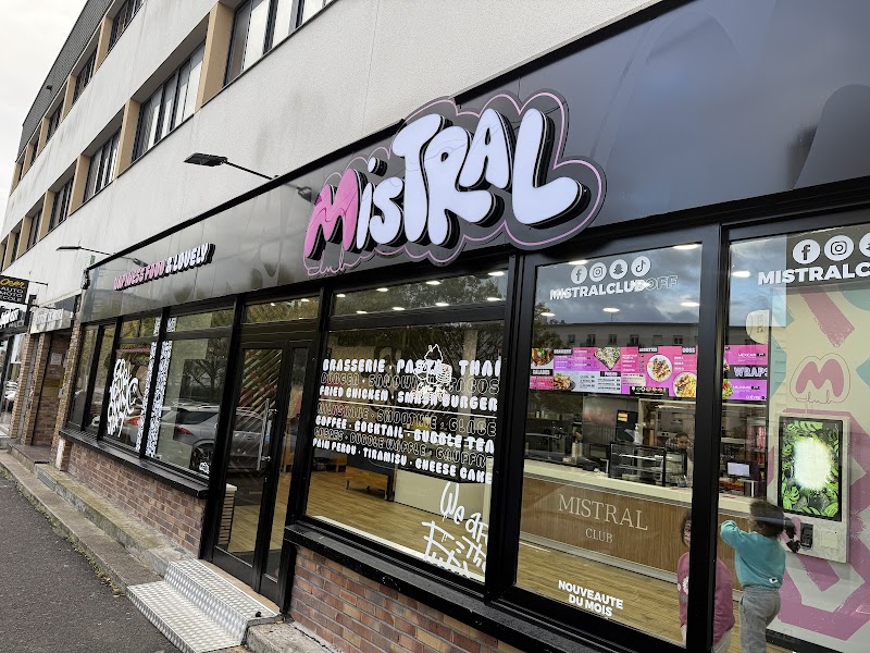 Restaurant Mistral Club à Goussainville, France
