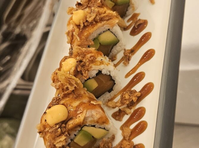 Restaurant Miyul sushi and salad bar à Paris, France