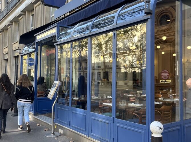 Restaurant Momen à Paris, France