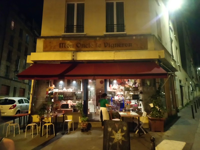 Restaurant Mon Oncle le Vigneron à Paris, France