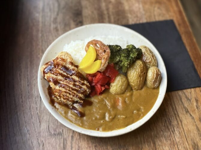 Restaurant Mori café à Paris, France