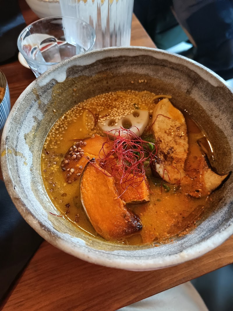Restaurant Mori café à Paris, France — photo 2