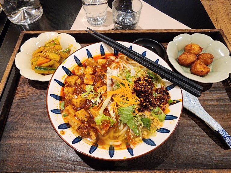 Restaurant MULAN Nouilles BAR 木蘭 à Paris, France — photo 1