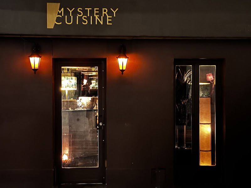 Restaurant Mystery Cuisine à Paris, France