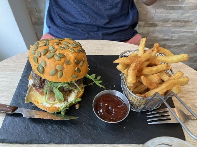 Restaurant N+1 à Paris, France