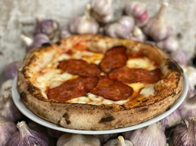 Restaurant NA RUGA à Paris, France