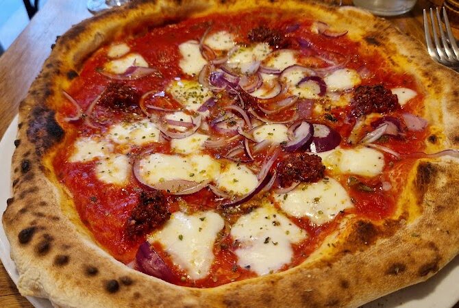 Restaurant NA RUGA à Paris, France