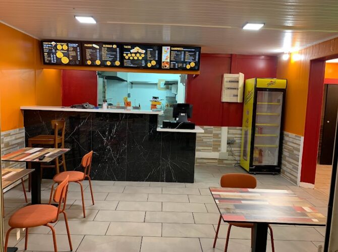 Restaurant Naan House à Biarritz, France