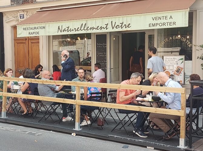 Restaurant Naturellement Vôtre à Paris, France
