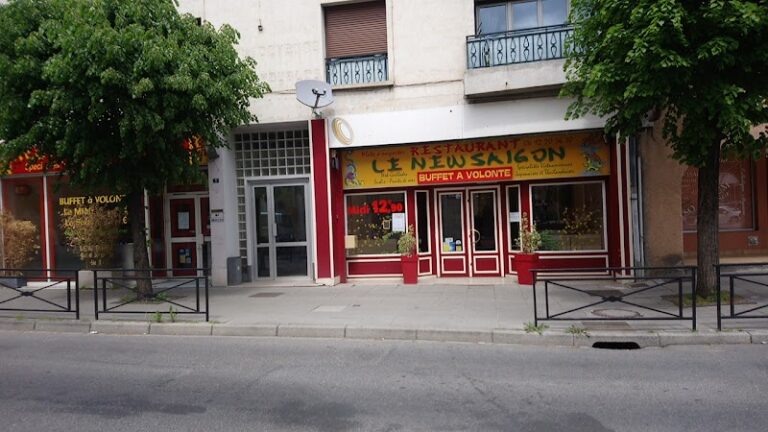 Restaurant New Saigon à Gap, France — photo 1