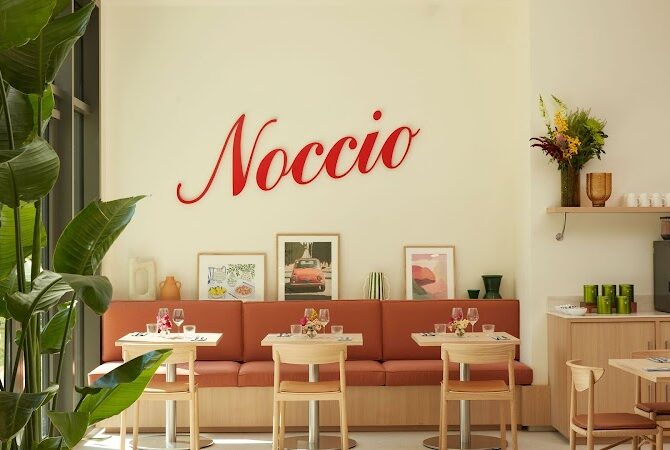Restaurant Noccio Rosa Parks à Paris, France
