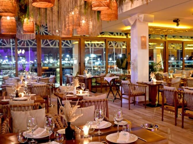 Restaurant Nommos à Tanger, Maroc