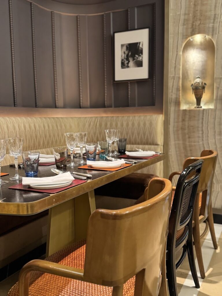 Restaurant Nonos & comestibles à Paris, France