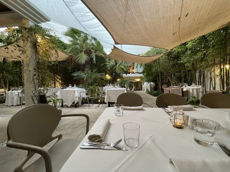 Restaurant Ô Saveur à Tanger, Maroc — photo 1