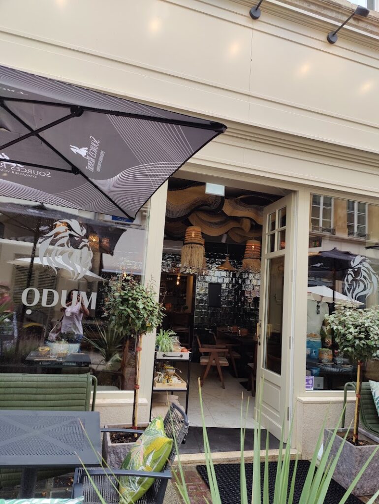 Ọdụm Afro Fusion Restaurant à Luxembourg (Ville), Luxembourg