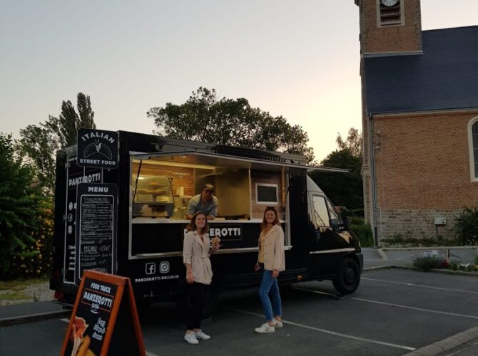 Restaurant Panzerotti Dell’olio à Viry-Châtillon, France