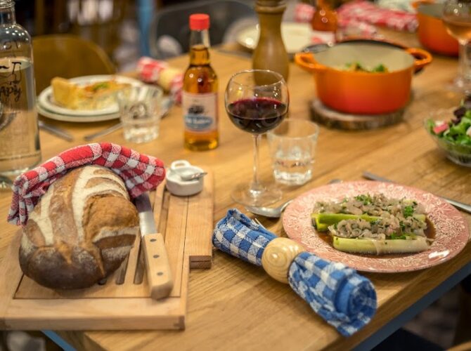 Restaurant Papy aux Fourneaux I La table d’hôtes I Montparnasse à Paris, France