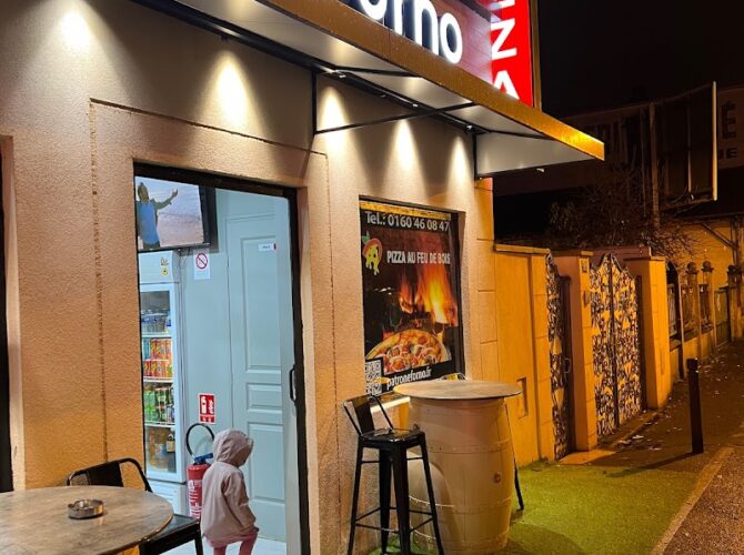Restaurant Patroné Forno à Viry-Châtillon, France