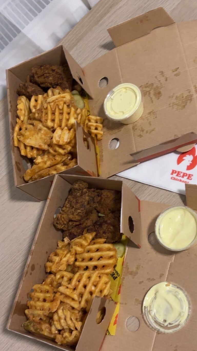 Pepe Chicken by FastGoodCuisine
