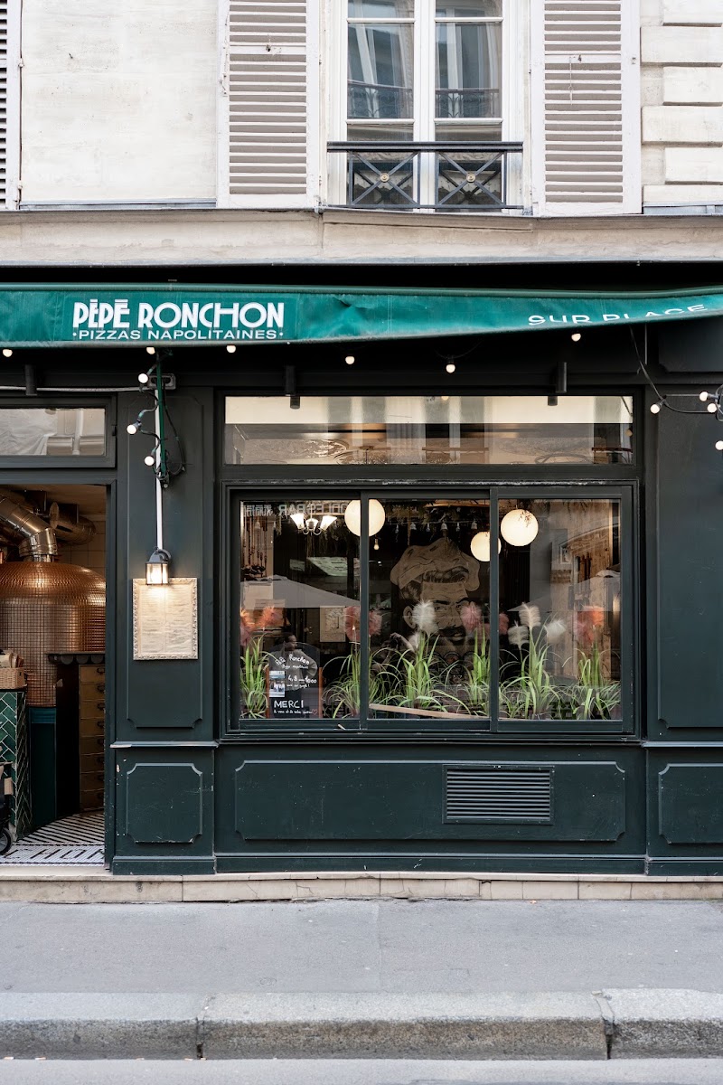 Restaurant Pépé Ronchon – Pizzeria Napolitaine Paris 9 à Paris, France