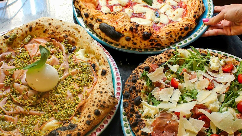 Restaurant Pépé Ronchon – Pizzeria Napolitaine Paris 9 à Paris, France — photo 2