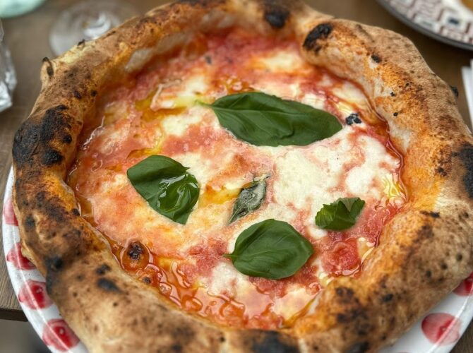 Restaurant Peppe Pizzeria à Paris, France