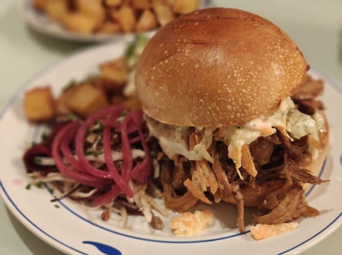 Restaurant Perruche – Bistrot du coin à Forest, Belgique