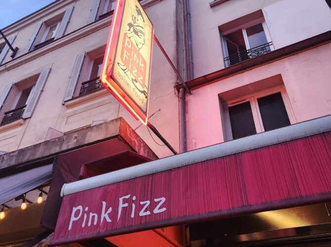 Restaurant Pink Fizz à Paris, France