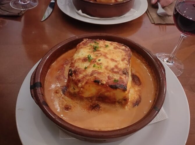 Restaurant Pireus à Forest, Belgique