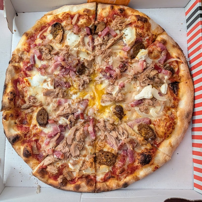 Restaurant Pizza Cinq Diamants à Paris, France