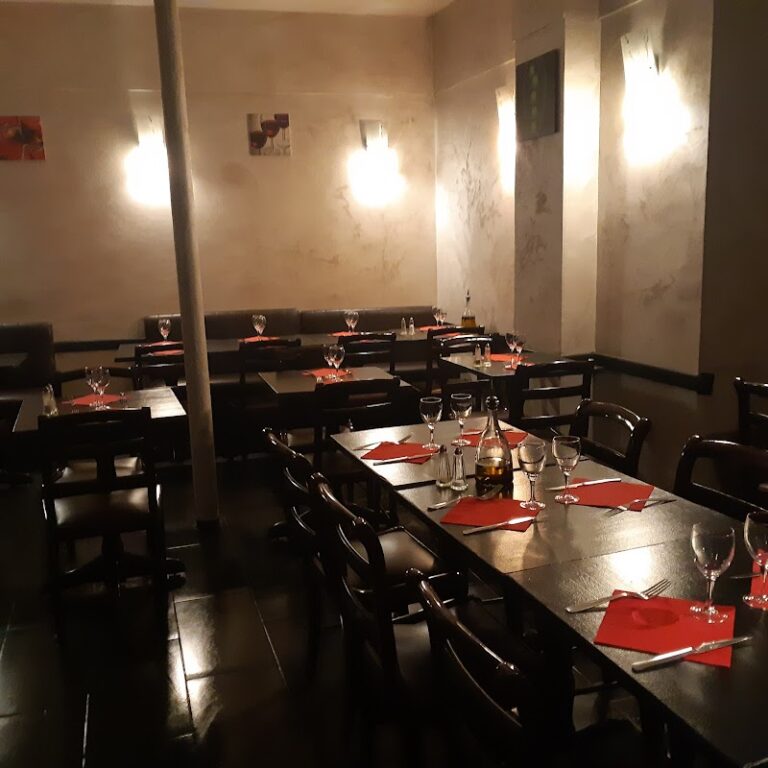 Restaurant Pizza Delizia à Pantin, France — photo 1