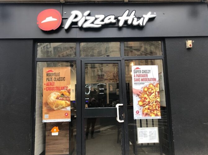 Restaurant Pizza Hut à Paris, France