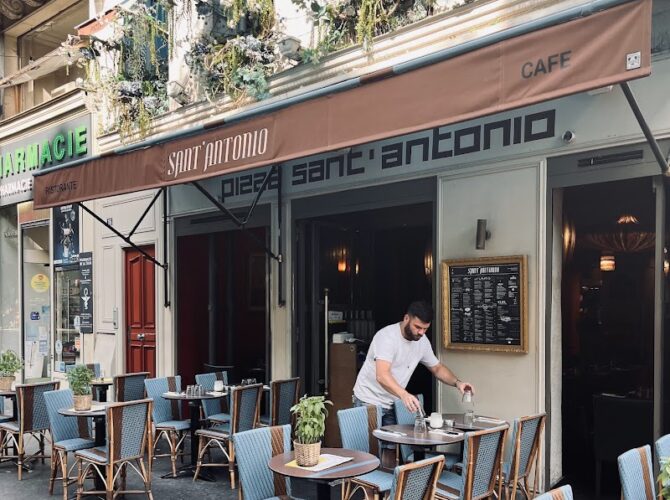 Restaurant Pizza Sant’Antonio à Paris, France