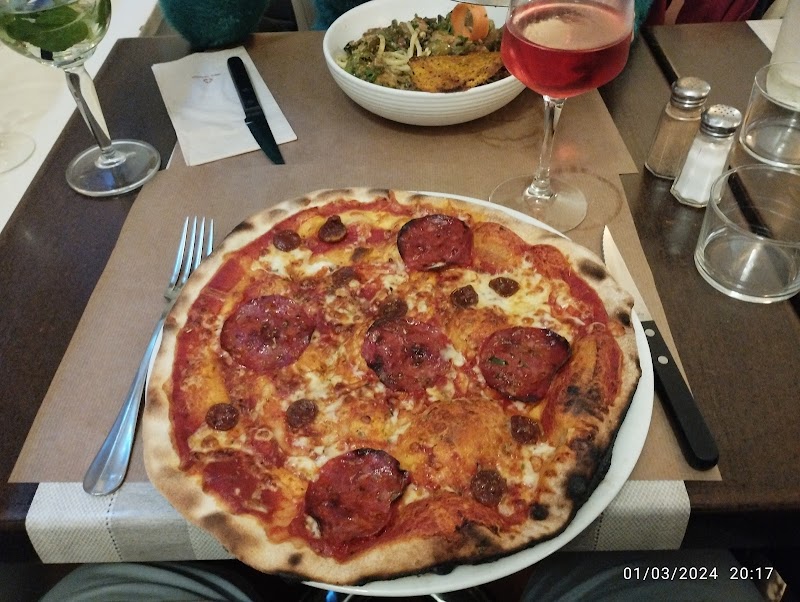 Pizzeria Les Terrasses. Restaurant à Biarritz, France — photo 2