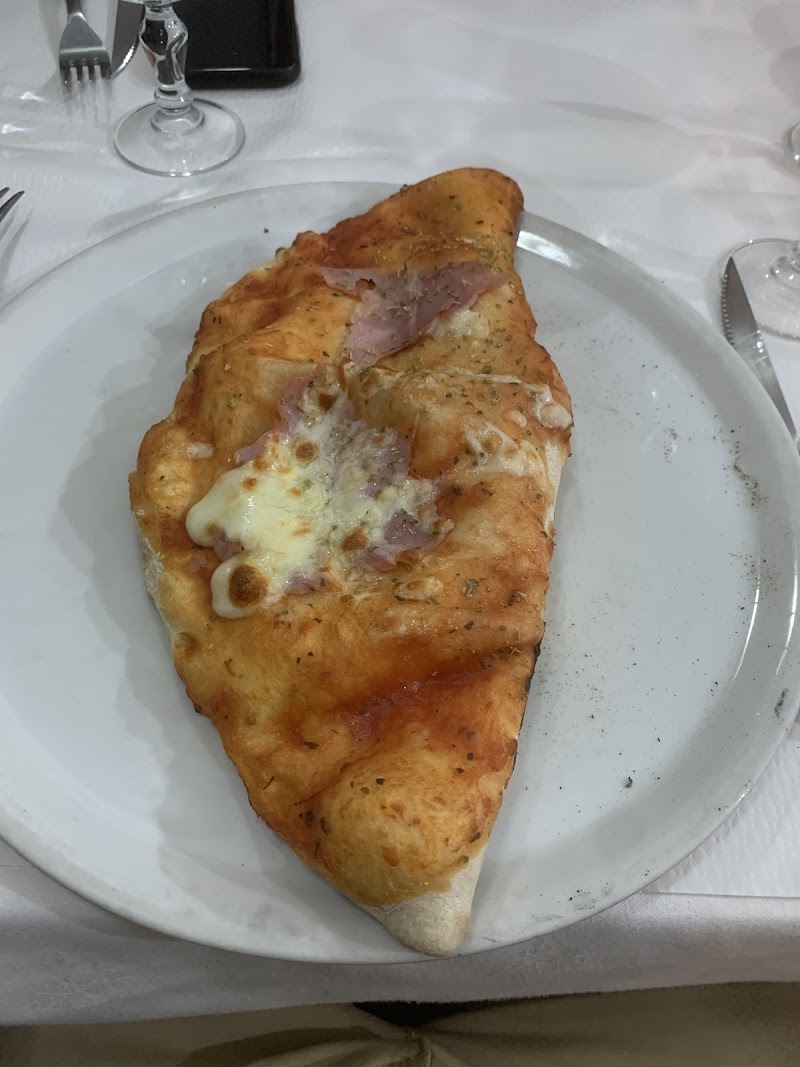 Restaurant Pizzeria SAINT MATHIEU à Pantin, France — photo 3