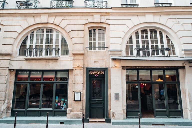 Restaurant Pizzou Marais à Paris, France — photo 1