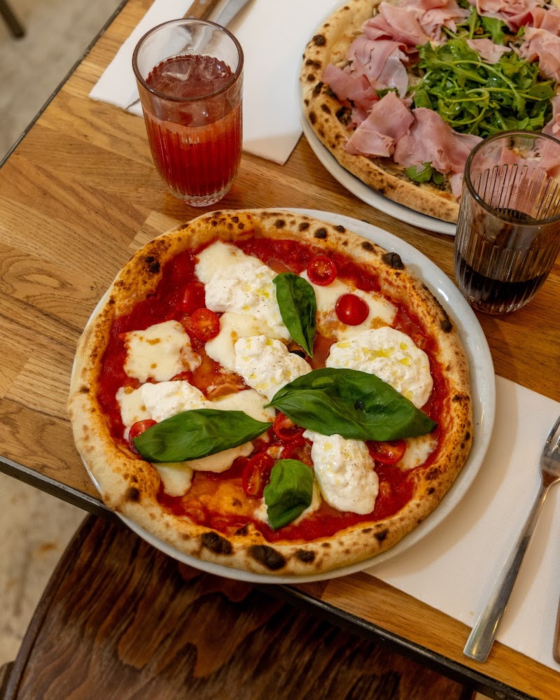 Restaurant Pizzou Marais à Paris, France