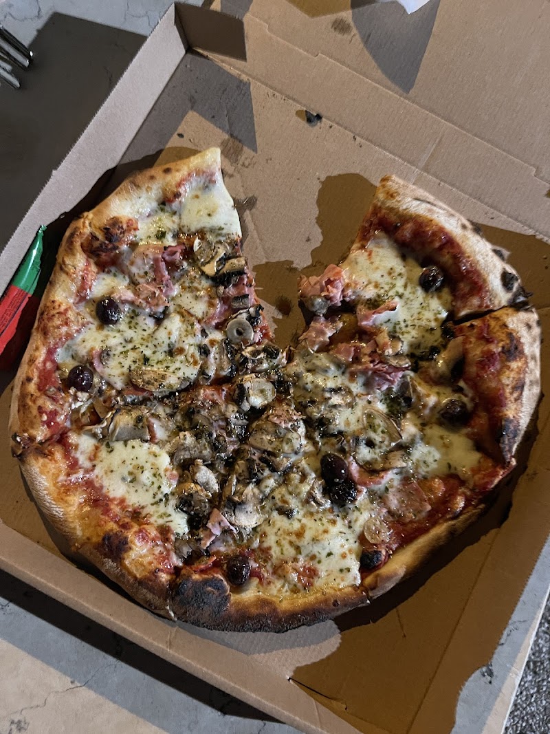 Restaurant Point Pizza à Puget-sur-Argens, France